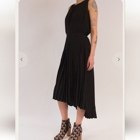 Elk the Label Tekstur Black Pleated High Low Maxi dress Sleeveless US 6 - Picture 1 of 9